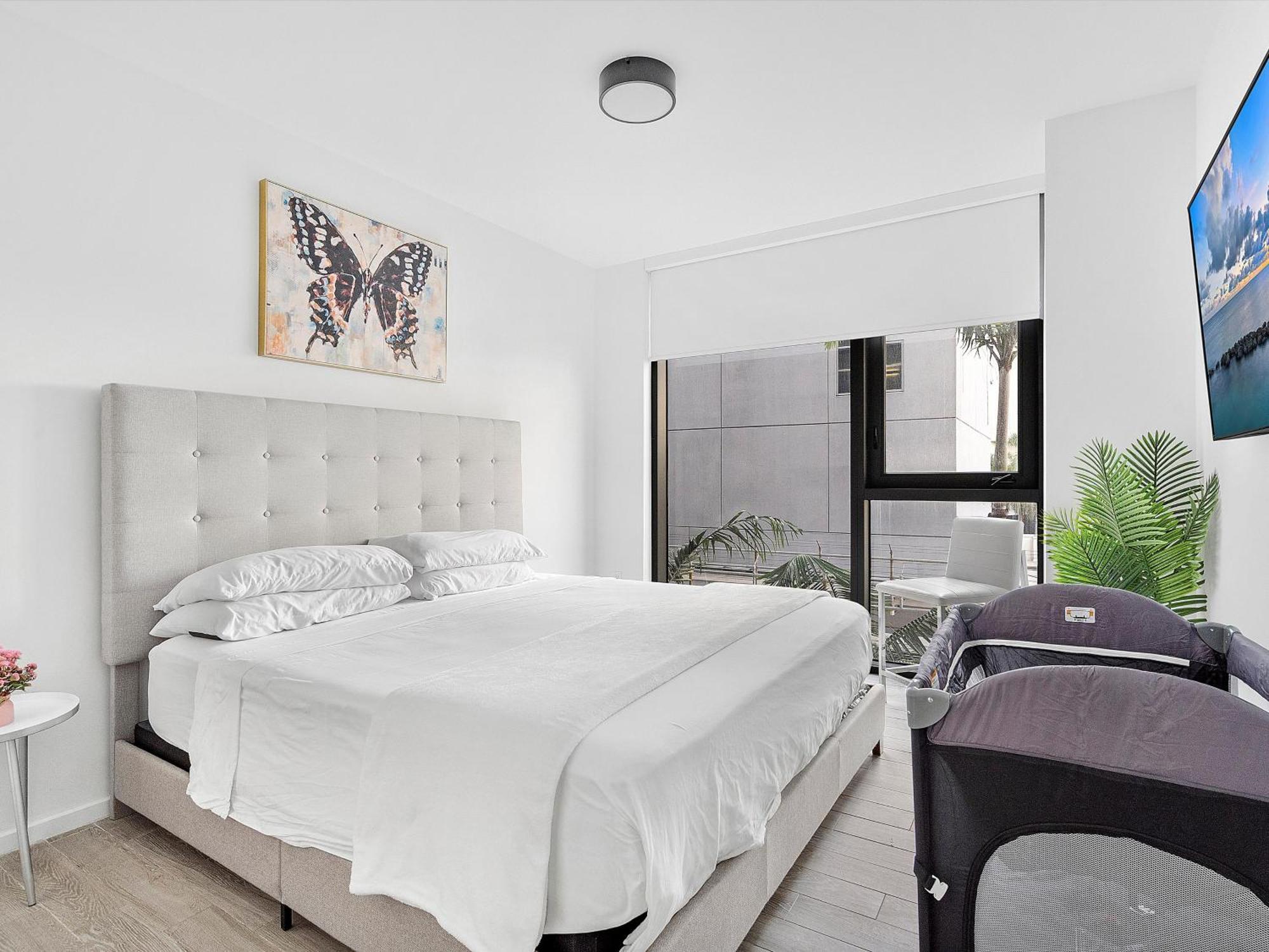 Vacaywood - High-rise With Rooftop Pool & Panoramic Views Apartment *